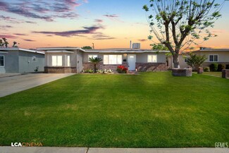 350 Golden Ave W, Shafter, CA 93263