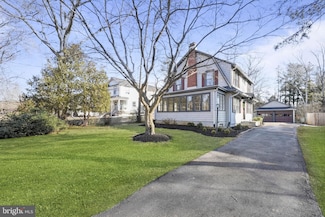 2046 Pennington Rd, Ewing, NJ 08618