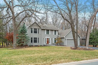6080 Burlwood Ct, Excelsior, MN 55331