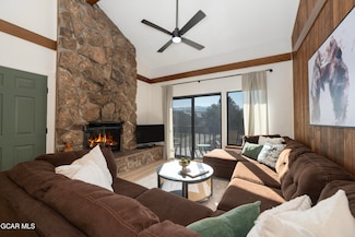 83 Gcr 8400 Unit D12, Fraser, CO 80442