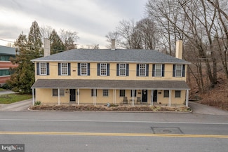 42 N Waterloo Rd Unit 40, Devon, PA 19333