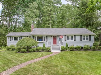 2 Madel Ln, Bedford, MA 01730