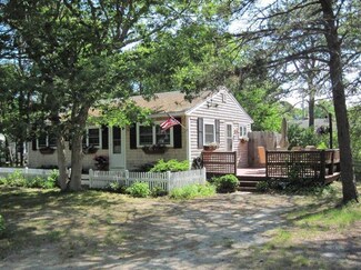 54 Sunset Ln, West Dennis, MA 02670