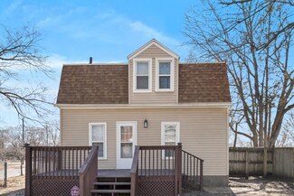 2169 Lafayette St, Waterloo, IA 50703