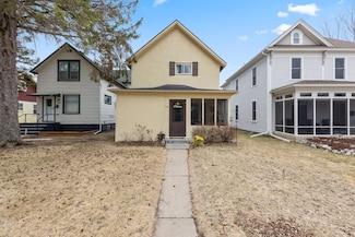 521 N 8th St, Brainerd, MN 56401
