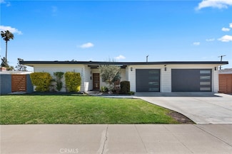 2049 N Chouteau St, Orange, CA 92865