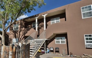 3226 Rufina St, Santa Fe, NM 87507
