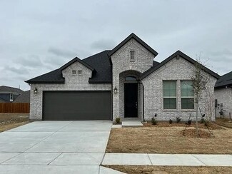 5313 Pagewood Dr, Denton, TX 76207