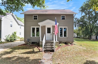 317 S Kalamazoo Ave, Marshall, MI 49068