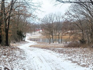 3121 S 205th Rd, Halfway, MO 65663