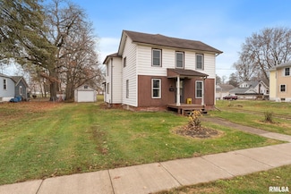 315 W Locust St, Cambridge, IL 61238