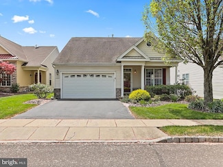 914 Harrison Ln, Warwick, PA 18974