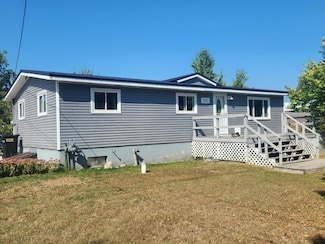 7385 S 88th Ave, Rothbury, MI 49452