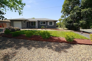 2221 Middleberry Rd, Sacramento, CA 95815