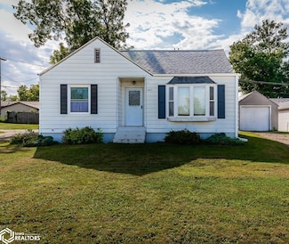 1411 S Center St, Marshalltown, IA 50158