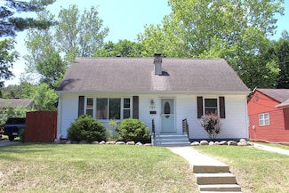 723 Glendale Ave, Rockford, IL 61108