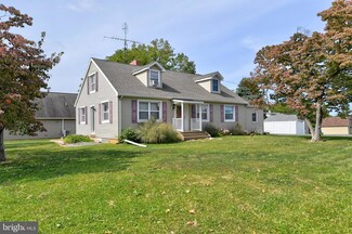 800 W Keller St, Mechanicsburg, PA 17055