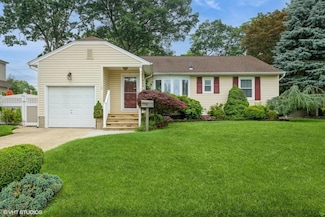 776 Blackstone Ave, East Meadow, NY 11554