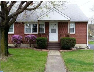 805 Main St, Bally, PA 19503