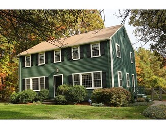 115 Maple St, Sherborn, MA 01770