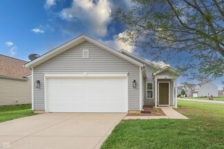 3367 Rolling Knoll Ln, Columbus, IN 47201