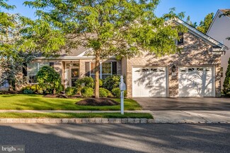 38 Fitzgerald Ln, Columbus, NJ 08022