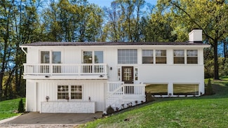 8140 Blackrun Rd, Nashport, OH 43830