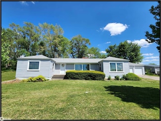 55864 Olive St, Atlantic, IA 50022