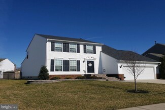 150 Dominion Dr, Mount Royal, NJ 08061