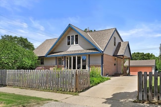 7710 W Ohio Ave, Milwaukee, WI 53219