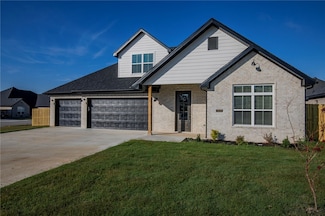 1309 Carrara St, Springdale, AR 72762