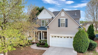 606 Greening Dr, Simpsonville, SC 29681