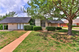 12415 Green Valley Dr Unit B, Oklahoma City, OK 73120