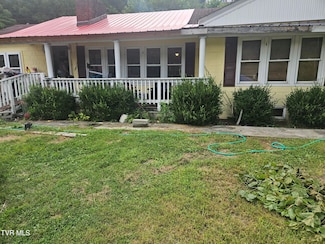 2049 Gravel Lick Rd, Castlewood, VA 24224