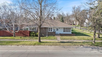 515 E 23rd St, Hibbing, MN 55746