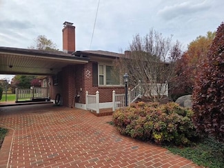 132 Sinclair St, Ridgeway, VA 24148