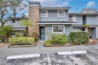 713 Saint Matthew Cir, Altamonte Springs, FL 32714