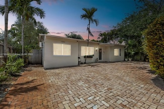 1420 NE 15th Ave, Fort Lauderdale, FL 33304