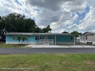 108 Windsor Ln, Mulberry, FL 33860
