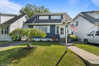 905 Dewitt St, Linden, NJ 07036