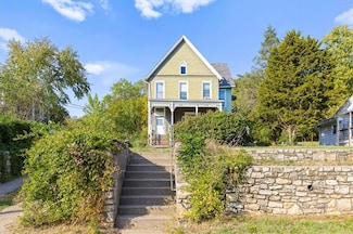 1420 W 37th Ave, Kansas City, KS 66103