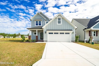 311 Taylorwood Dr, Beaufort, NC 28516