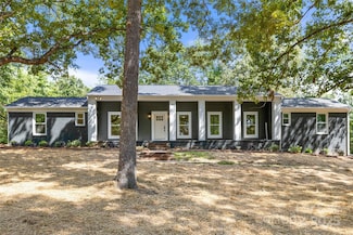 3124 India Hook Rd, Rock Hill, SC 29732