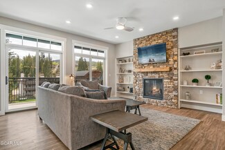 400 Baker Dr Unit 205, Winter Park, CO 80482