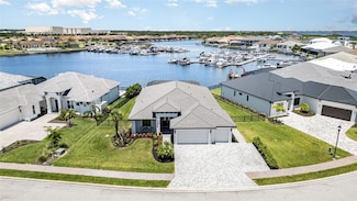 1806 4th St E, Palmetto, FL 34221