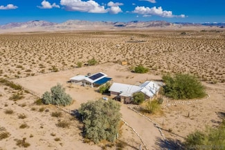 69886 Warren Ln, Twentynine Palms, CA 92277