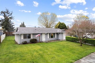 739 2nd Ave NE, Pacific, WA 98047