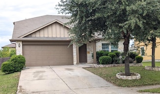 108 Lavaca Loop, Hutto, TX 78634