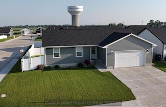 4347 Leon Cir, Grand Island, NE 68803