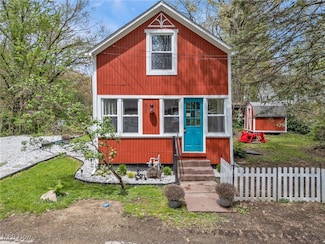 229 Flynn Ave, Akron, OH 44319